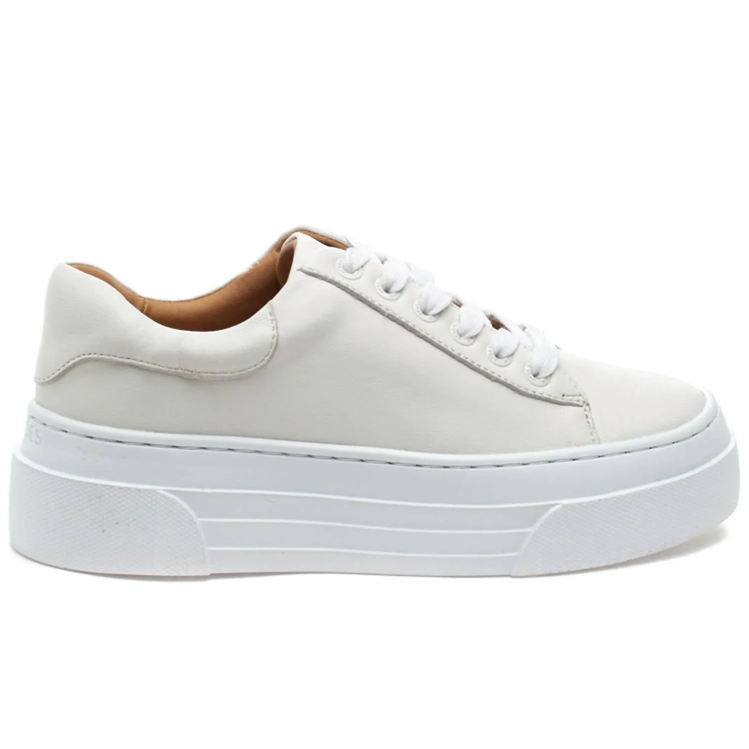 Amanda Sneaker In White