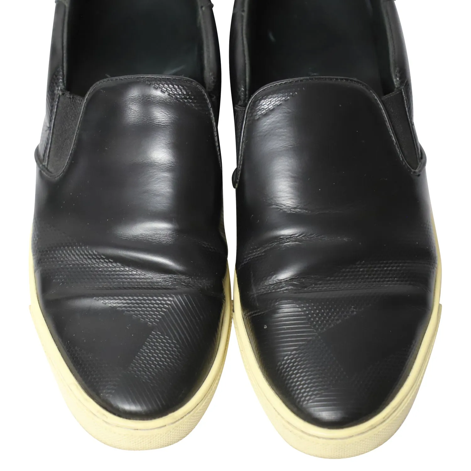 Burberry Sneakers in Black Leather