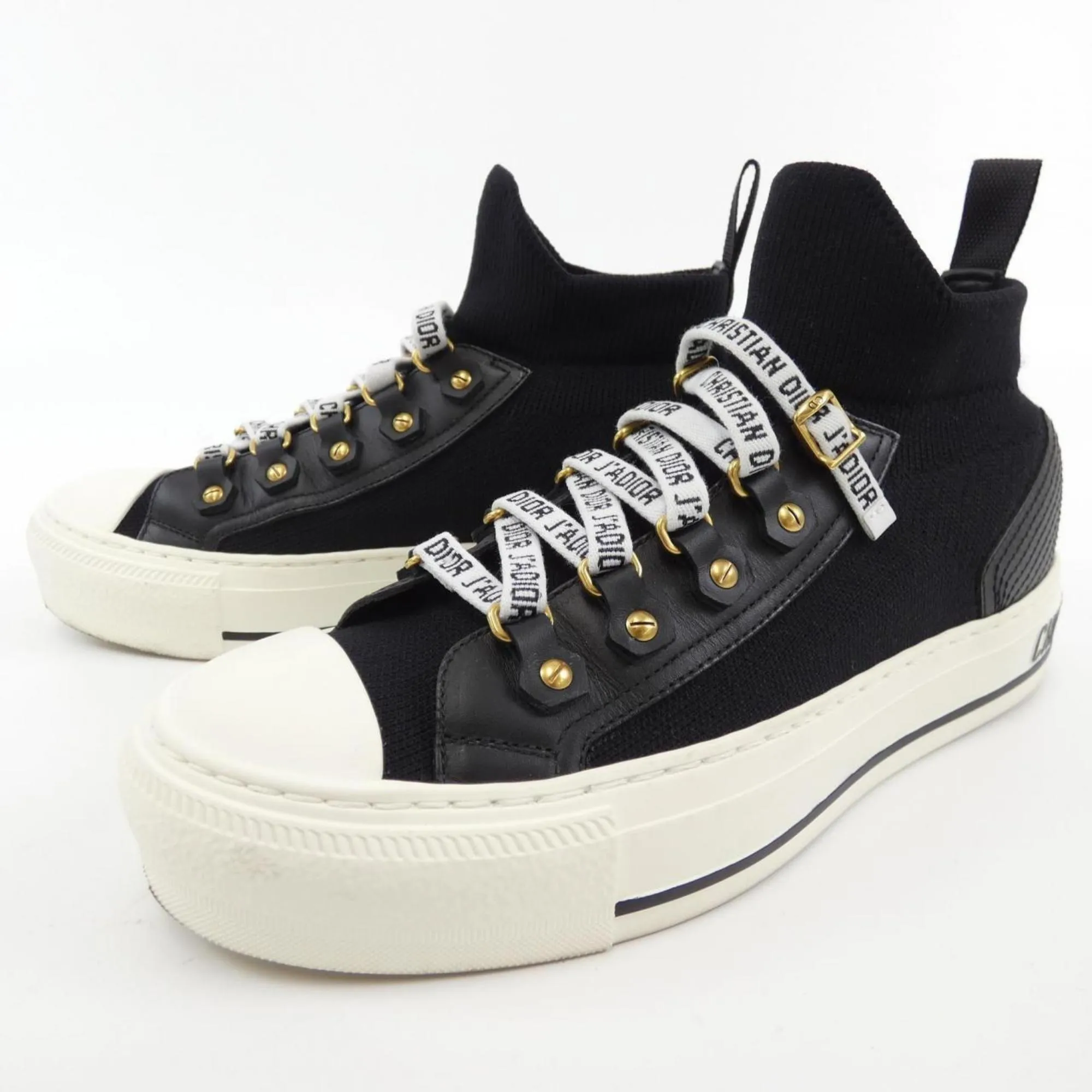Christian Dior Sneakers (Pre-Owned)