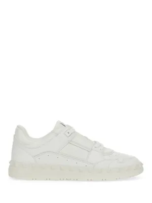 Freedots" Sneaker