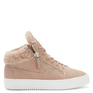 Giuseppe Zanotti Kriss Winter