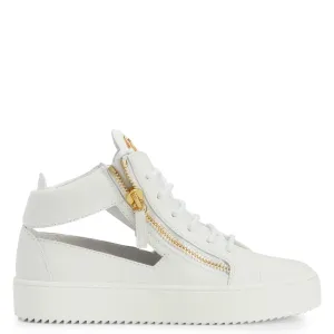 Giuseppe Zanotti Kriss