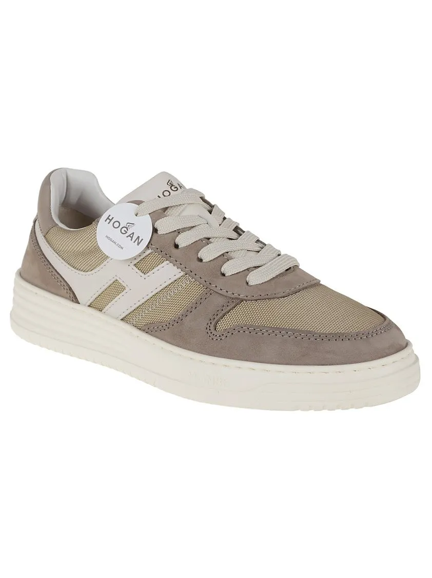 H630 Allacciato Sneakers