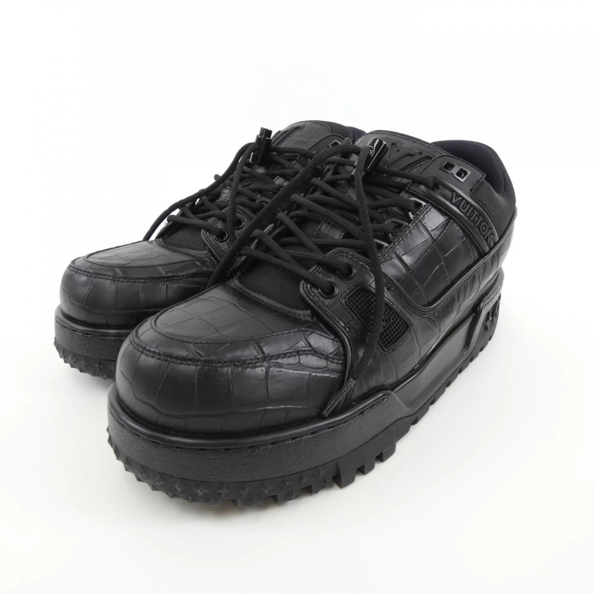 Louis Vuitton Sneakers (Pre-Owned)
