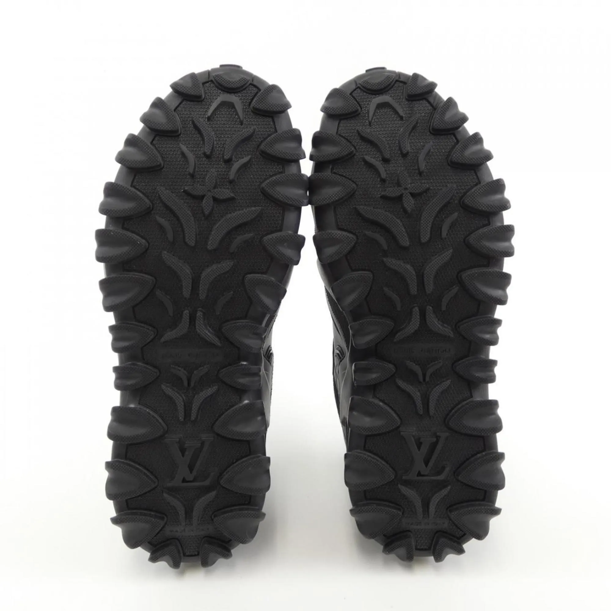 Louis Vuitton Sneakers (Pre-Owned)