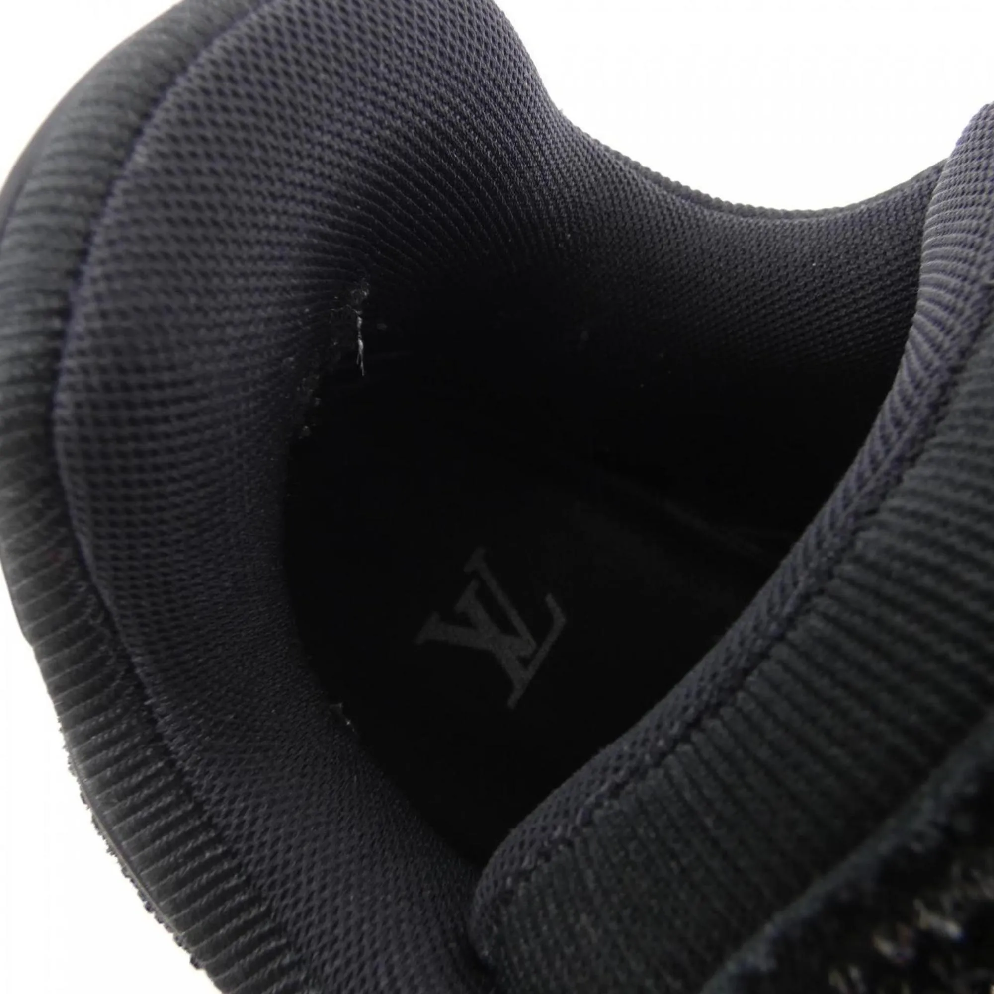 Louis Vuitton Sneakers (Pre-Owned)