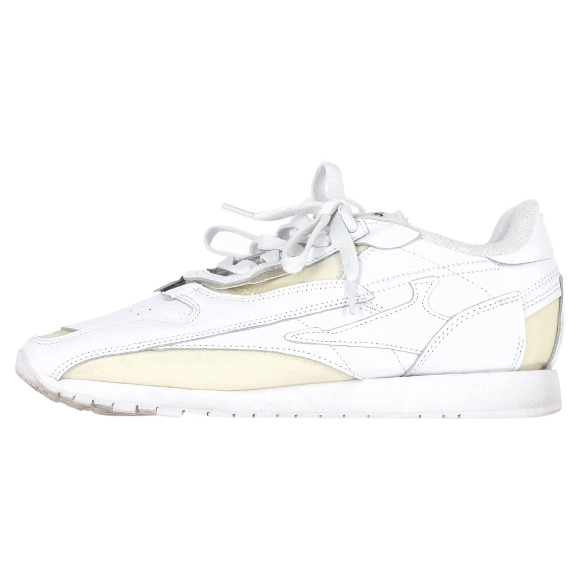 Maison Margiela x Reebok Memory Of Low-Top Sneakers in White Leather