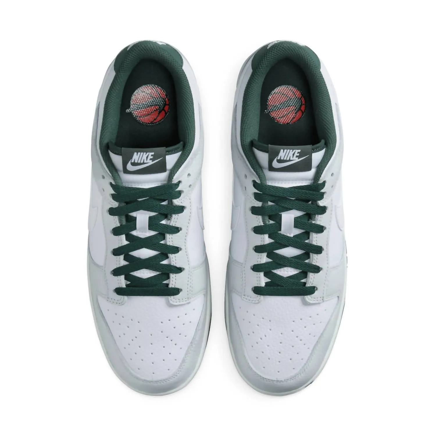 Men's Dunk Low Retro Se Sneakers In Photon Dust/white-Vintage Green