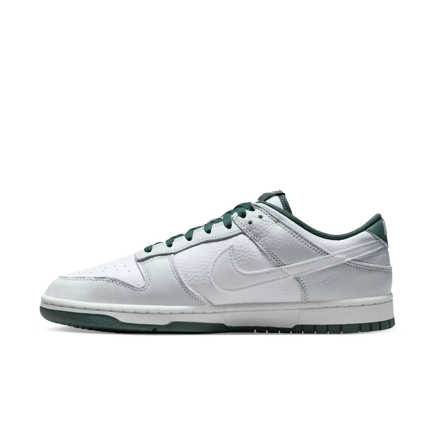 Men's Dunk Low Retro Se Sneakers In Photon Dust/white-Vintage Green