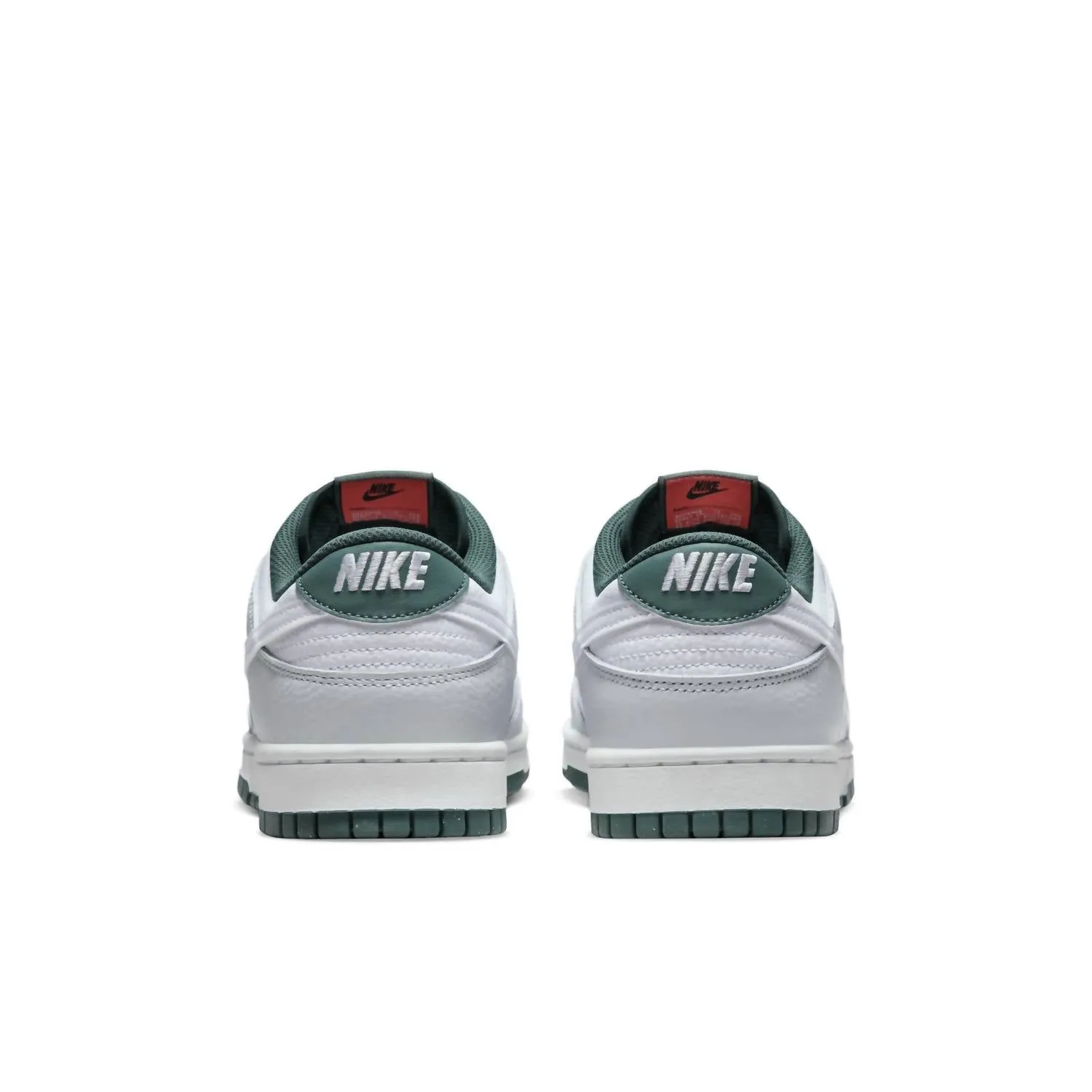 Men's Dunk Low Retro Se Sneakers In Photon Dust/white-Vintage Green
