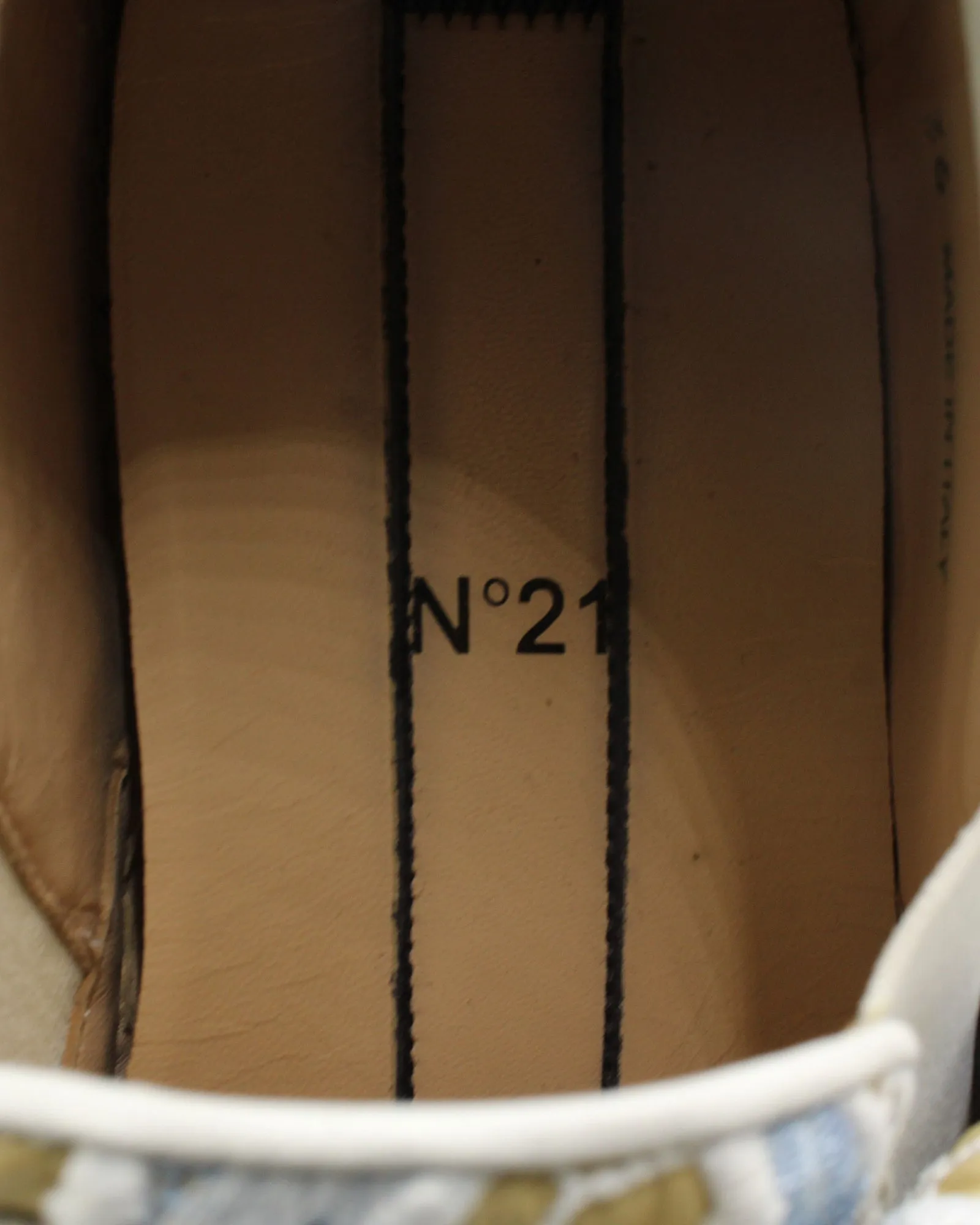 N.21 Lace-Trimmed Knot Slip-Ons in Tan Leather