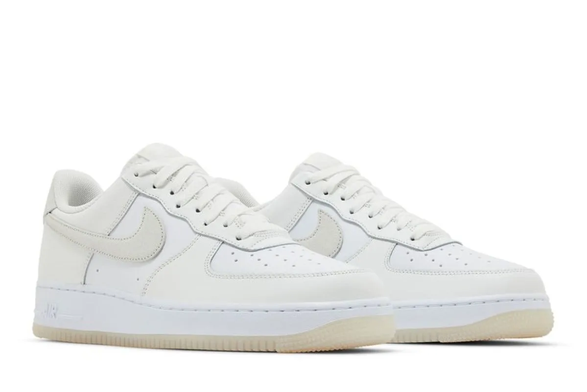 Nike Air Force 1 Low '07 LV8 Summit White Phantom