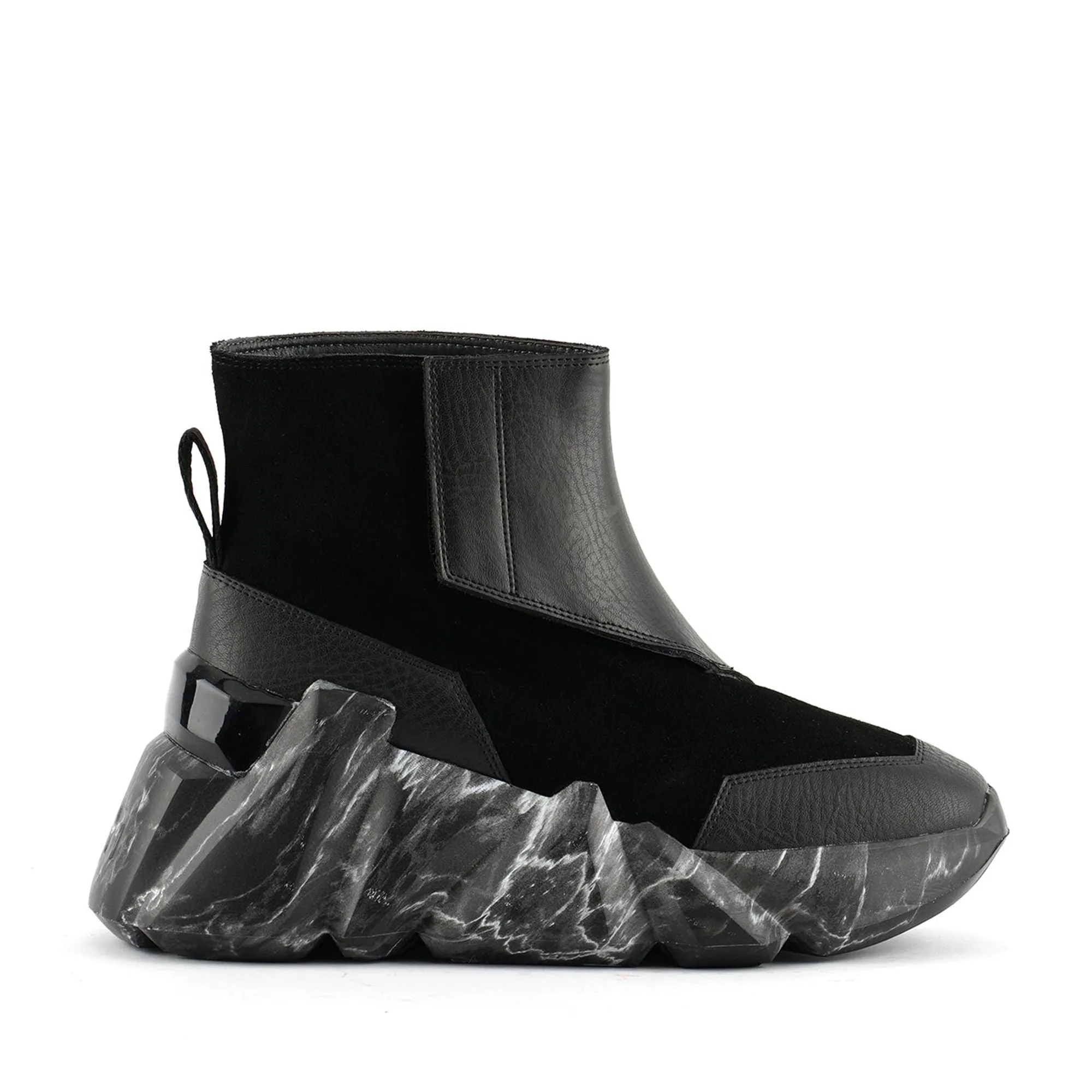 Space Kick V Boot