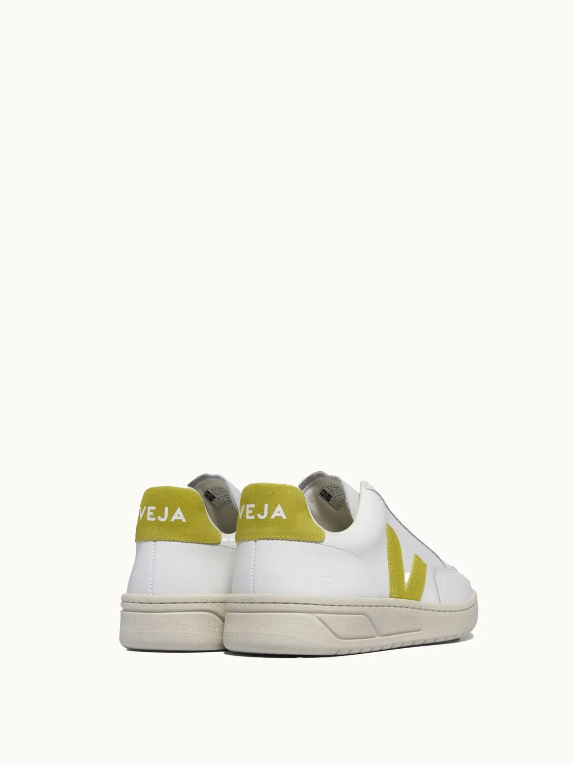 V-12 Leather In Extra-White Liquor