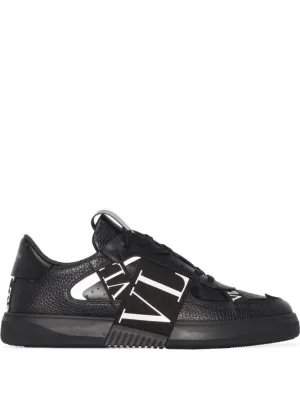 Vl7n Sneakers