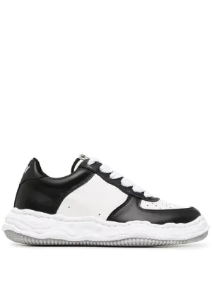 Wayne Sneakers