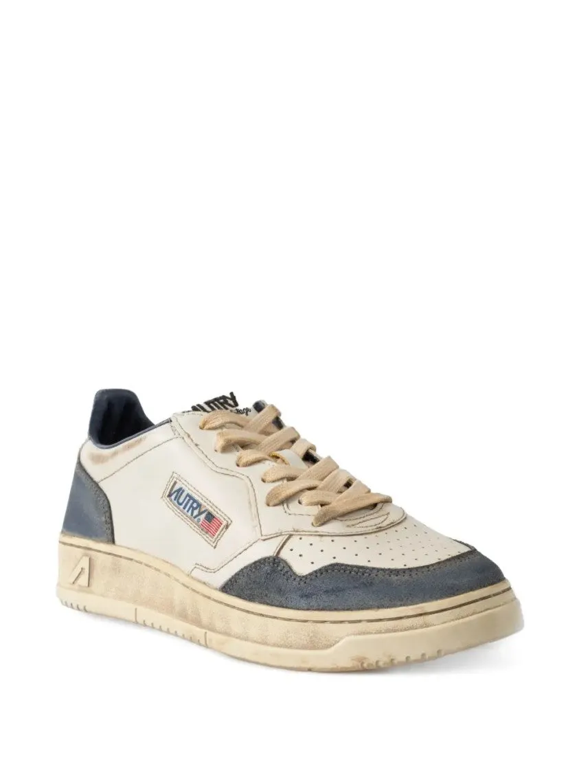 White Super Vintage Sneakers