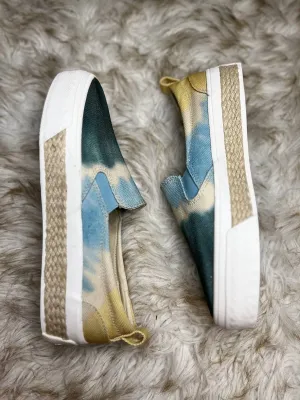 Women Crest Twin Gore Platform Slip On Sneaker In Tye Dye Green