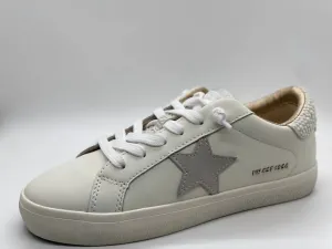 Women Isa Pearl Sneaker In White