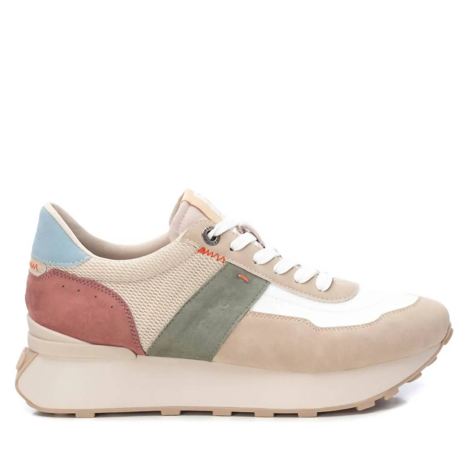 Women's Casual Sneakers In Beige