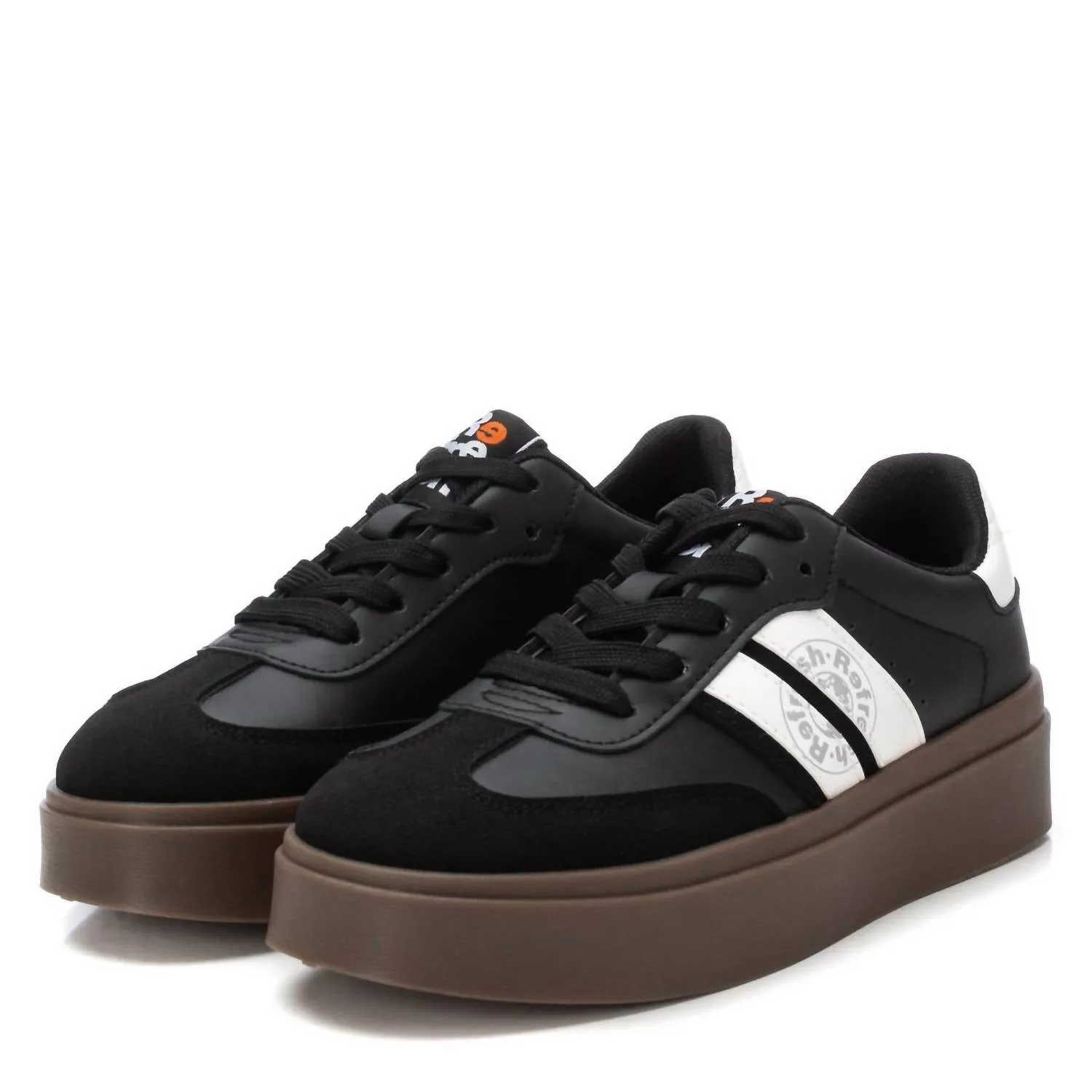 Women's Casual Sneakers In Black