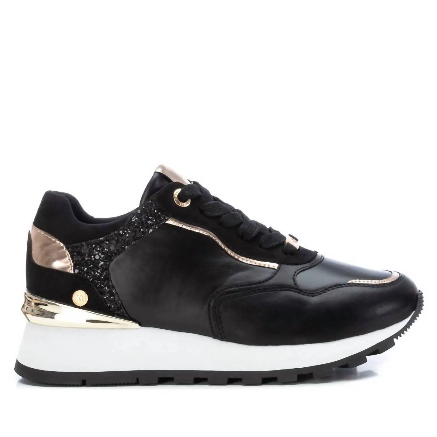 Women's Casual Sneakers In Black