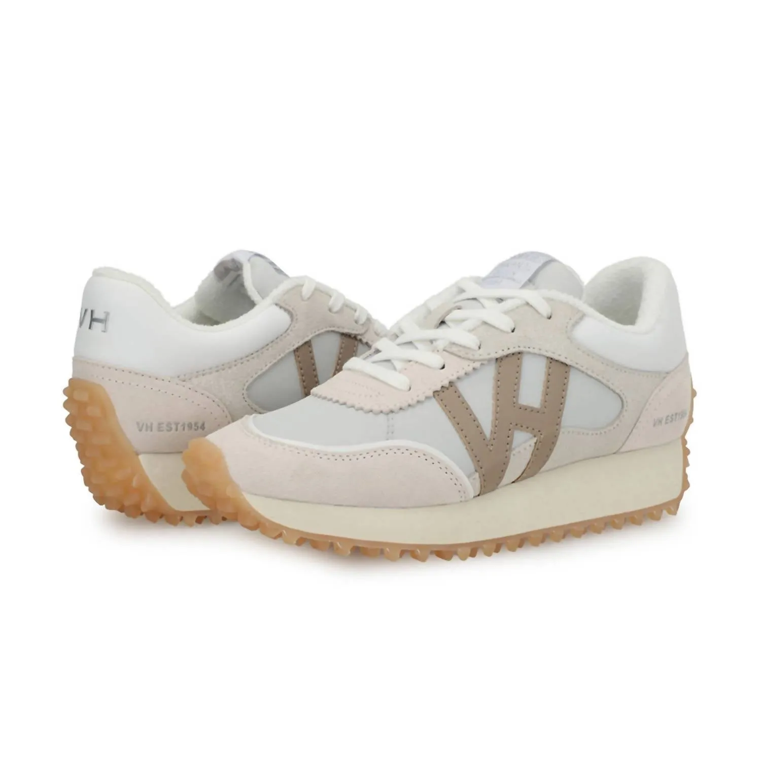 Women's Cosmic 15 Sneaker In White