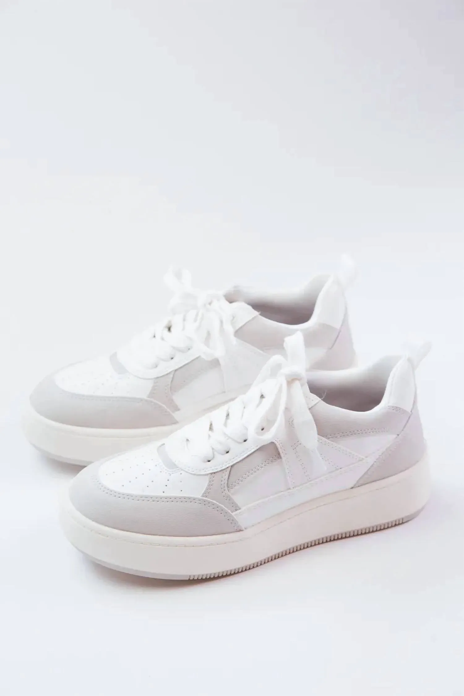 Women's Dice Platform Sneaker In White/off White