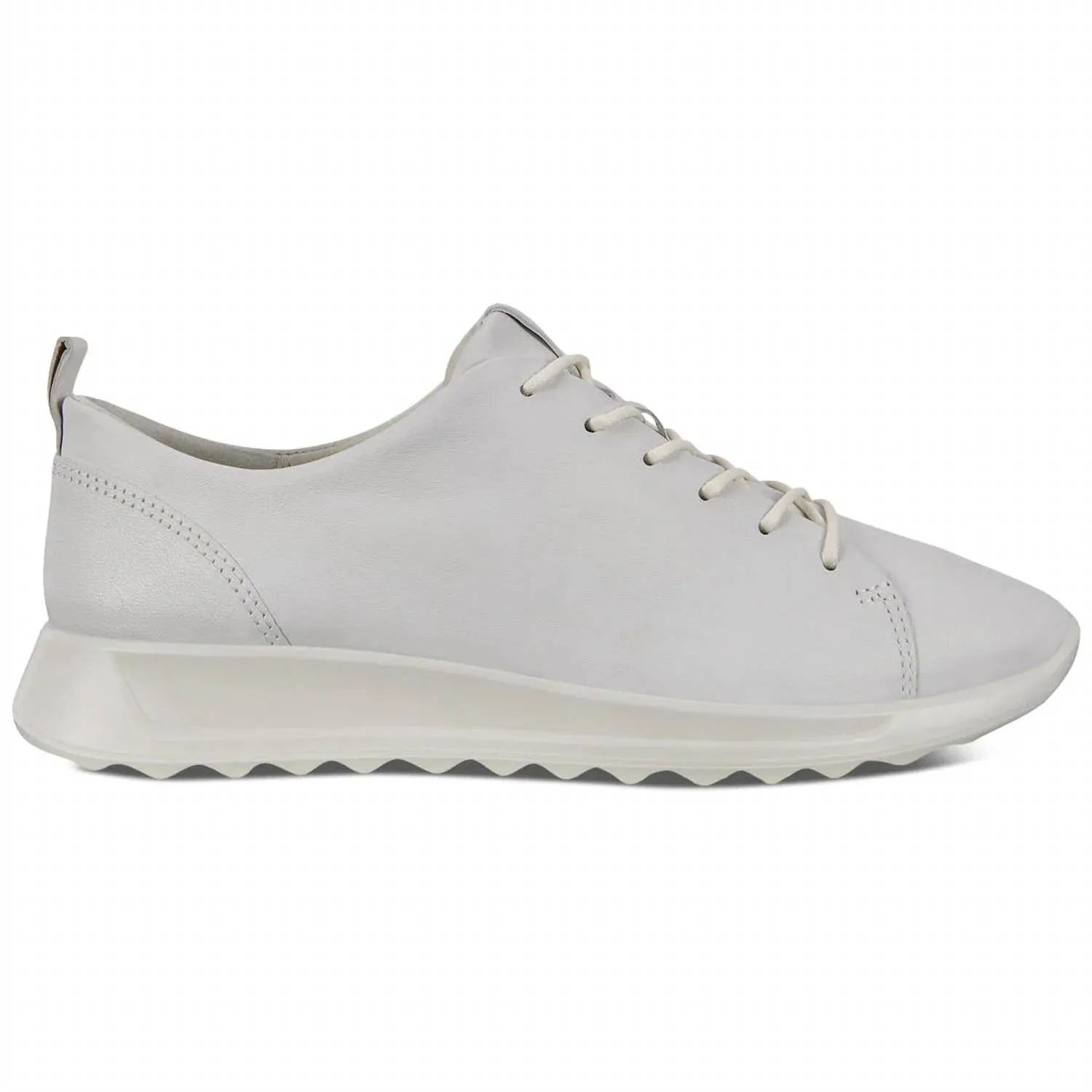 Women's Flexure Runner Leather Shoes In White