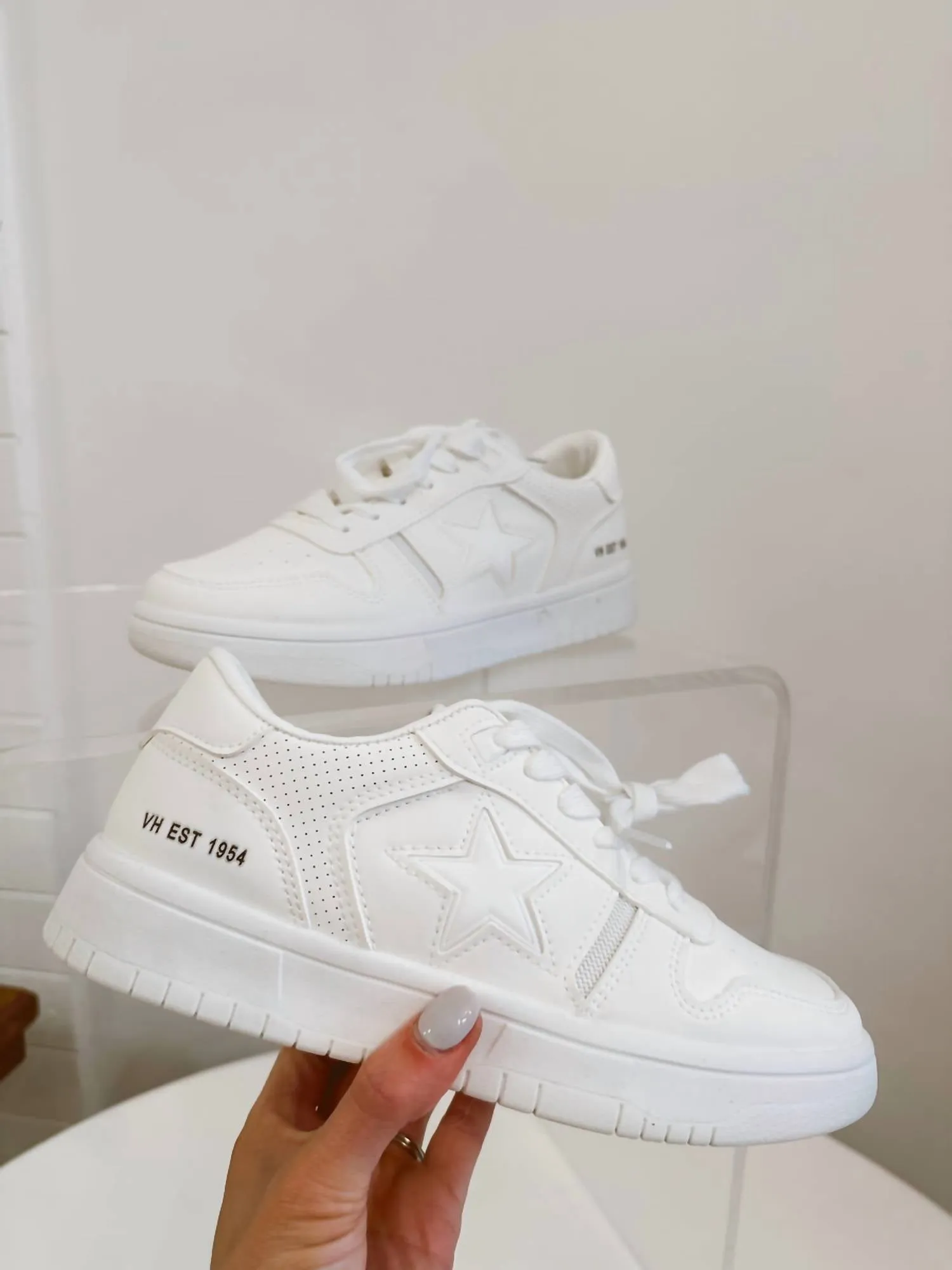 Women's Fresh 1 Sneaker In White