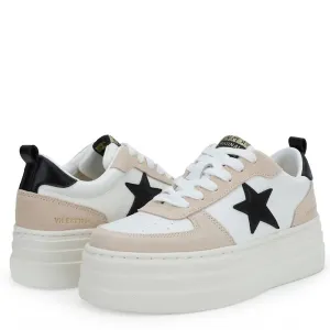 Women's Hunter 2 Platform Sneakers In White
