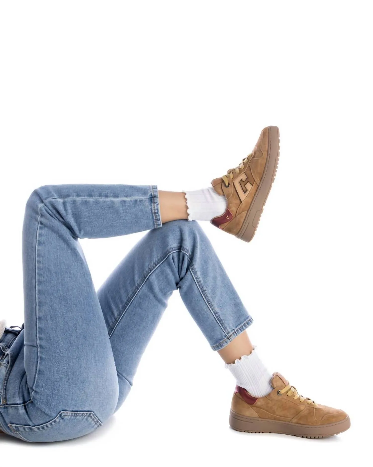 Women's Leather Sneakers In Camel
