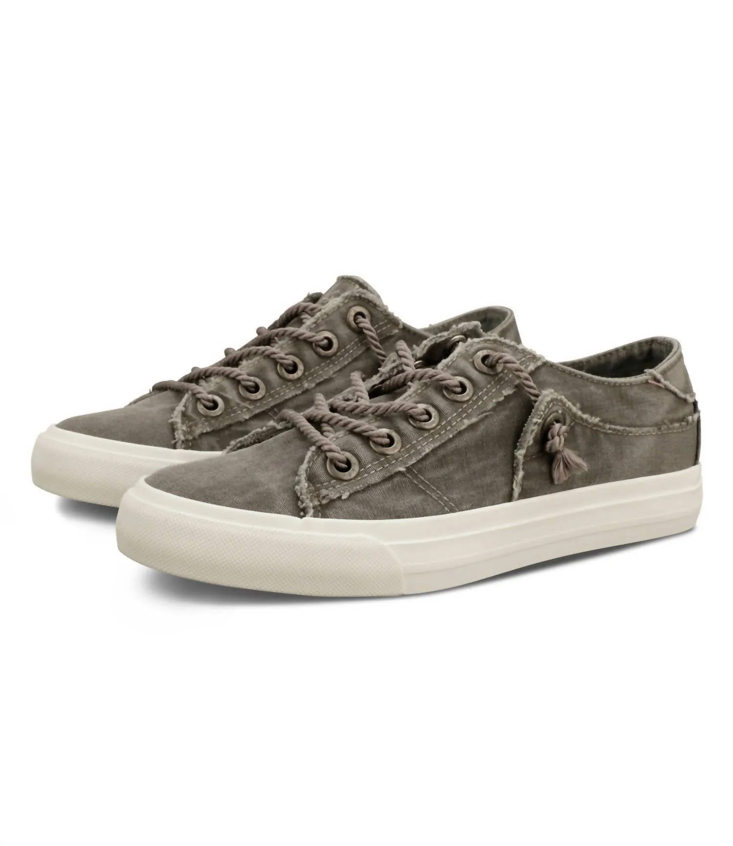 Women's Martina Sneaker In Storm Front