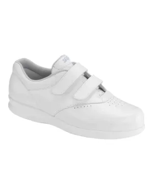 Women's Me Too Walking Shoes-Wide In White