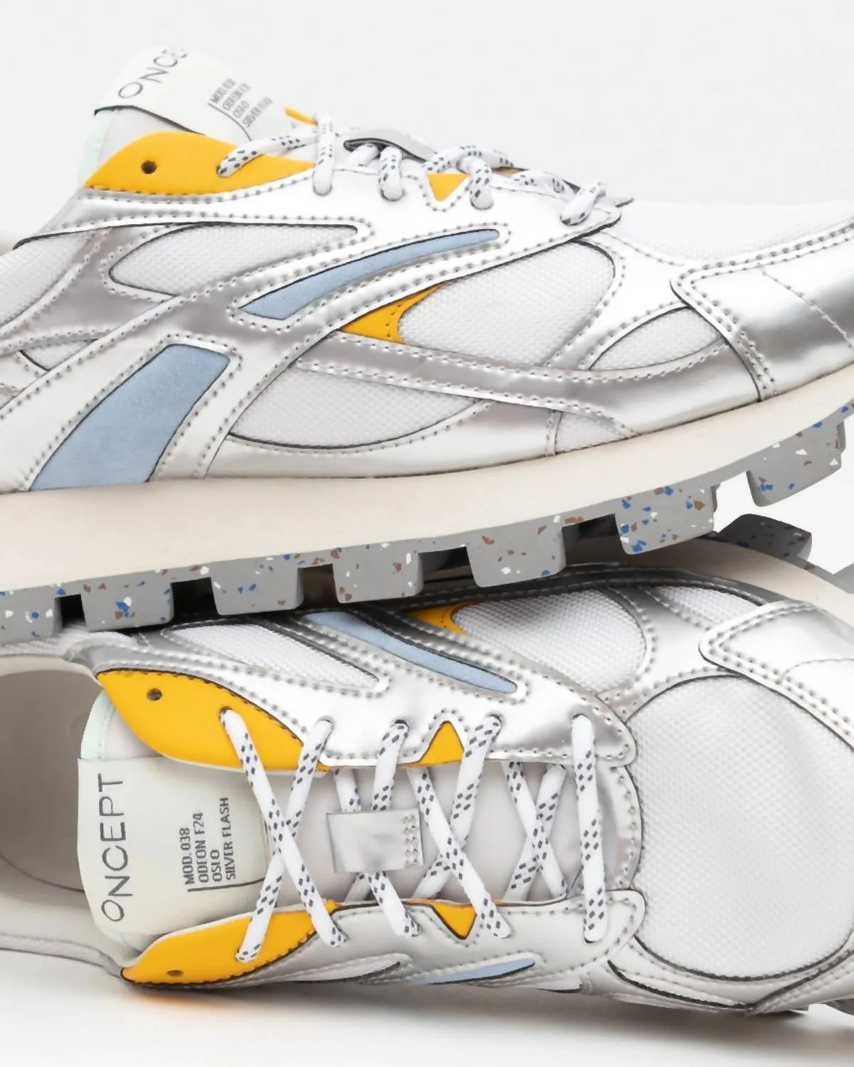 Women's Oslo Sneaker In Silver Flash