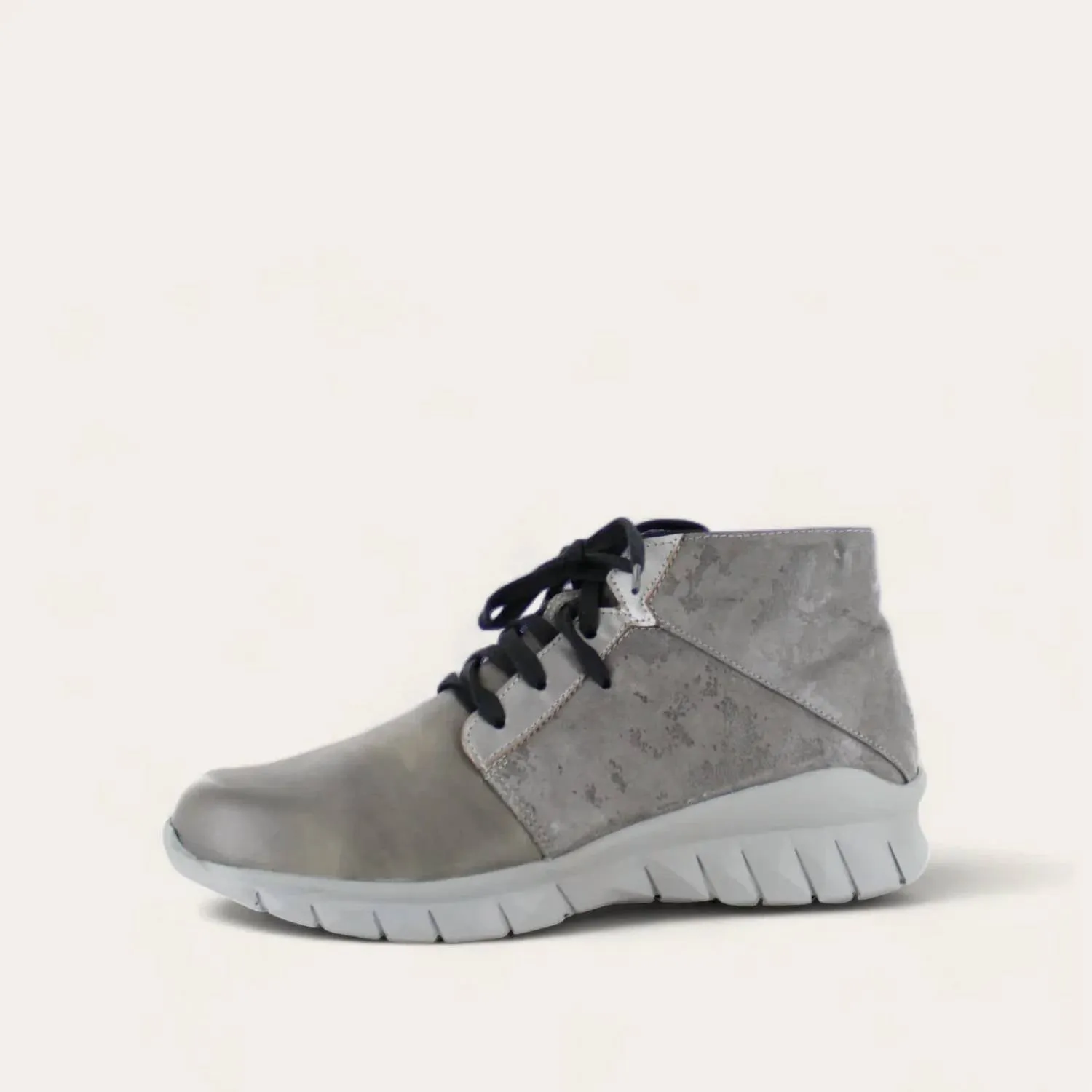 Women's Polaris Sneakers In Foggy Gray / Gray Marble / Mirror