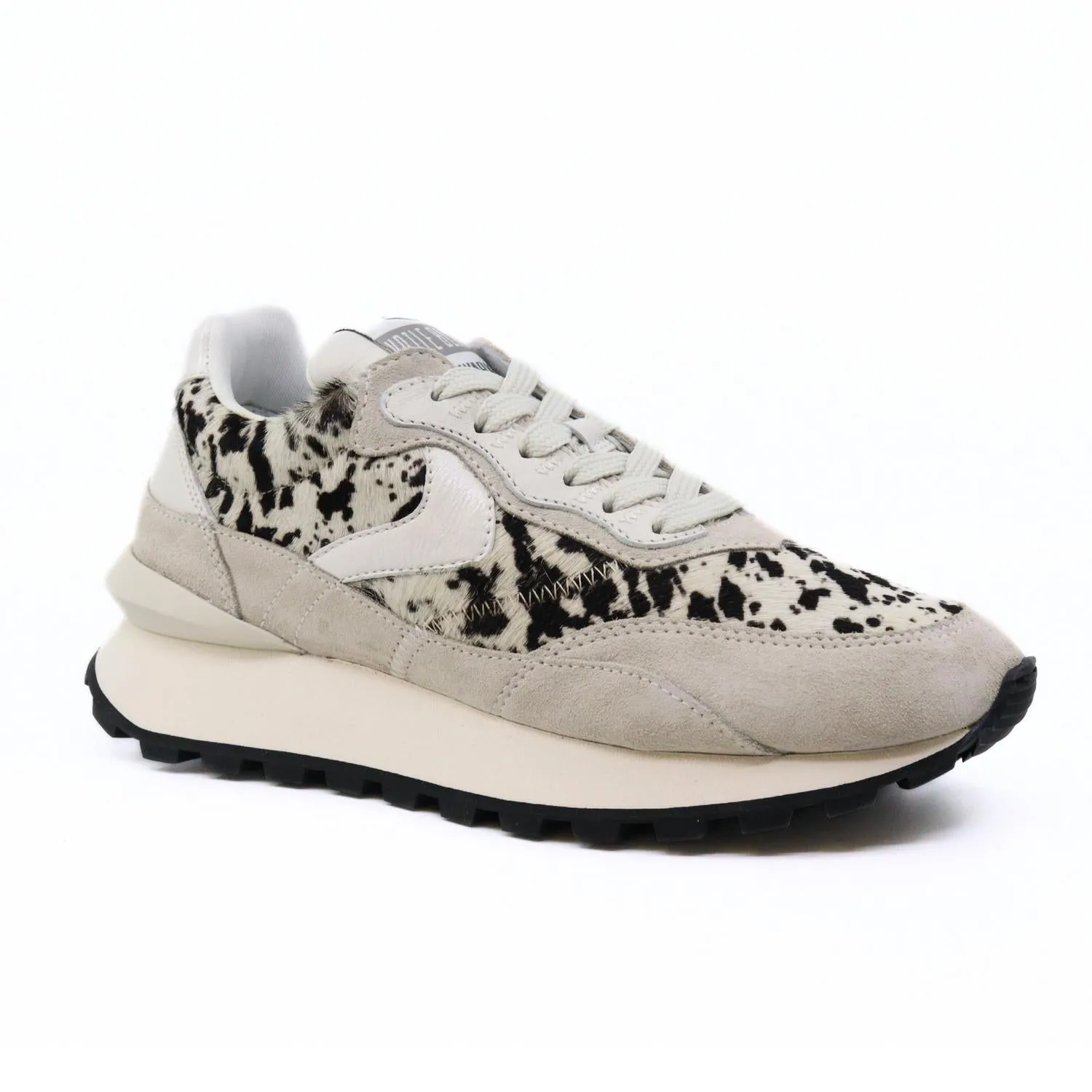 Women's Qwark Hype Suede Sneakers In White