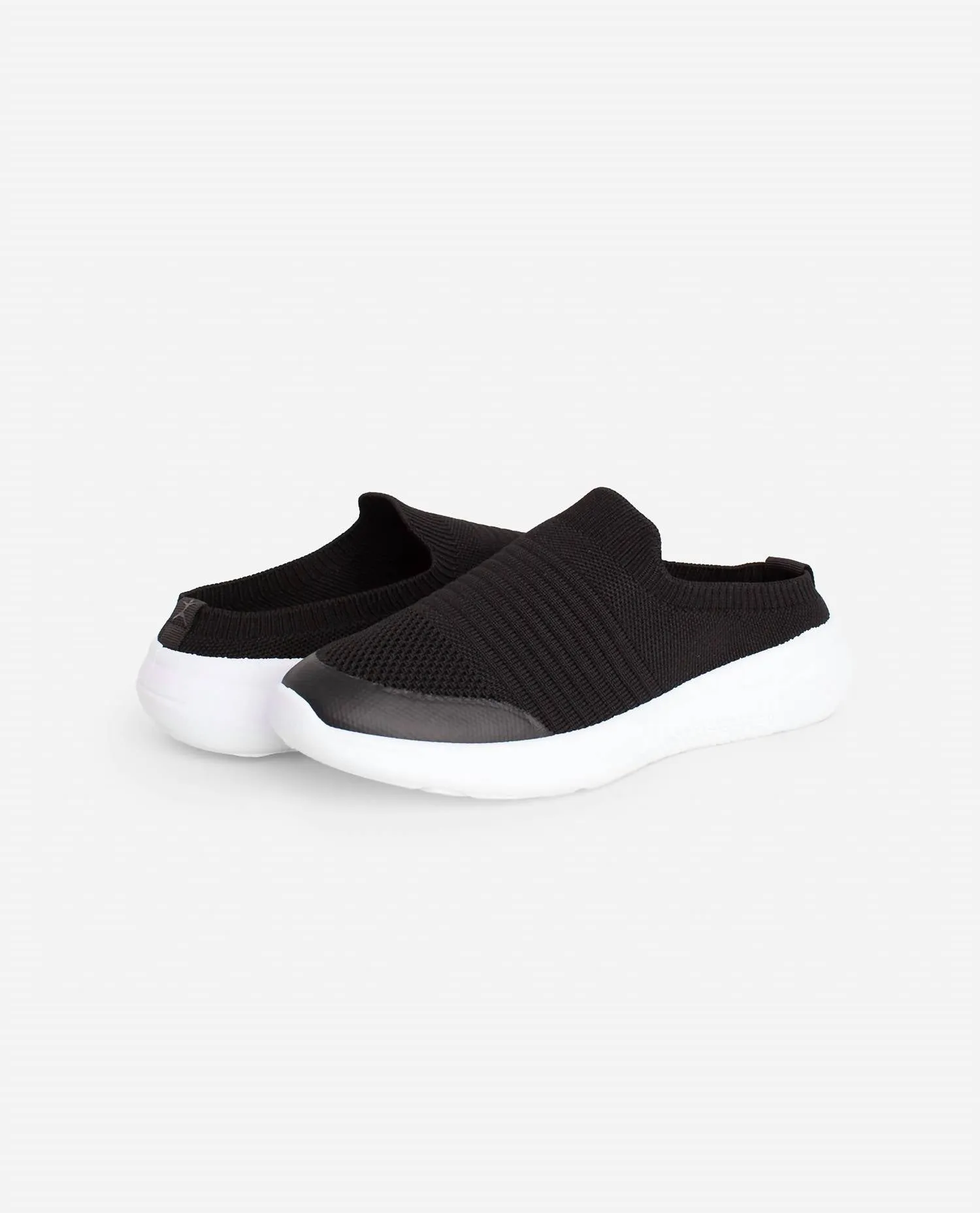 Women's Slip On Sneaker In Calming Black