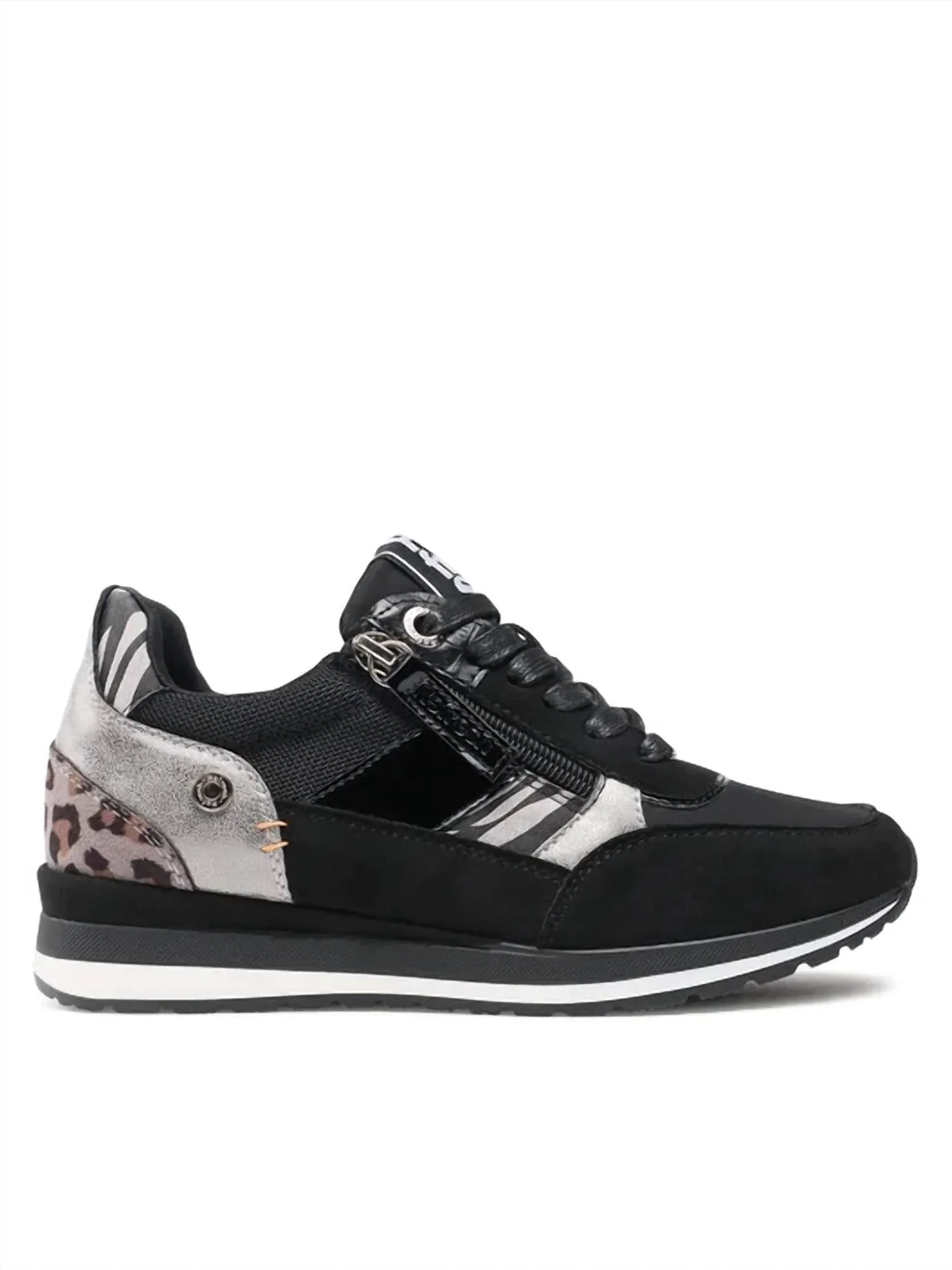 Women's Sneakers In Black