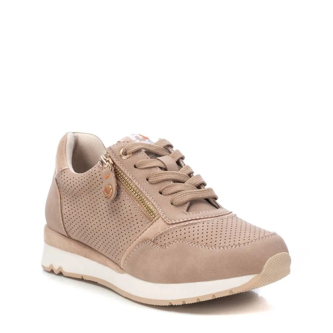 Women's sneakers
