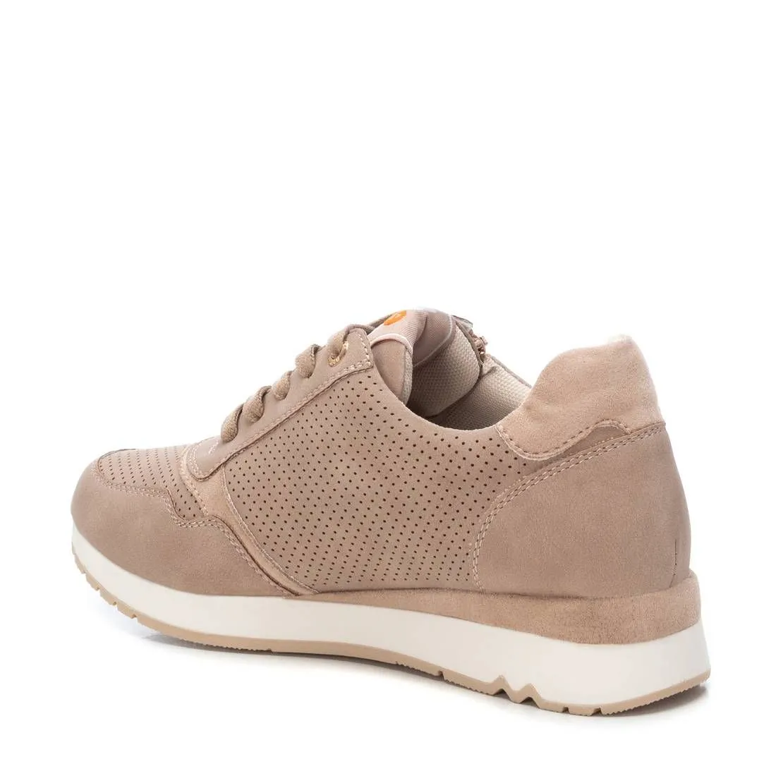 Women's sneakers
