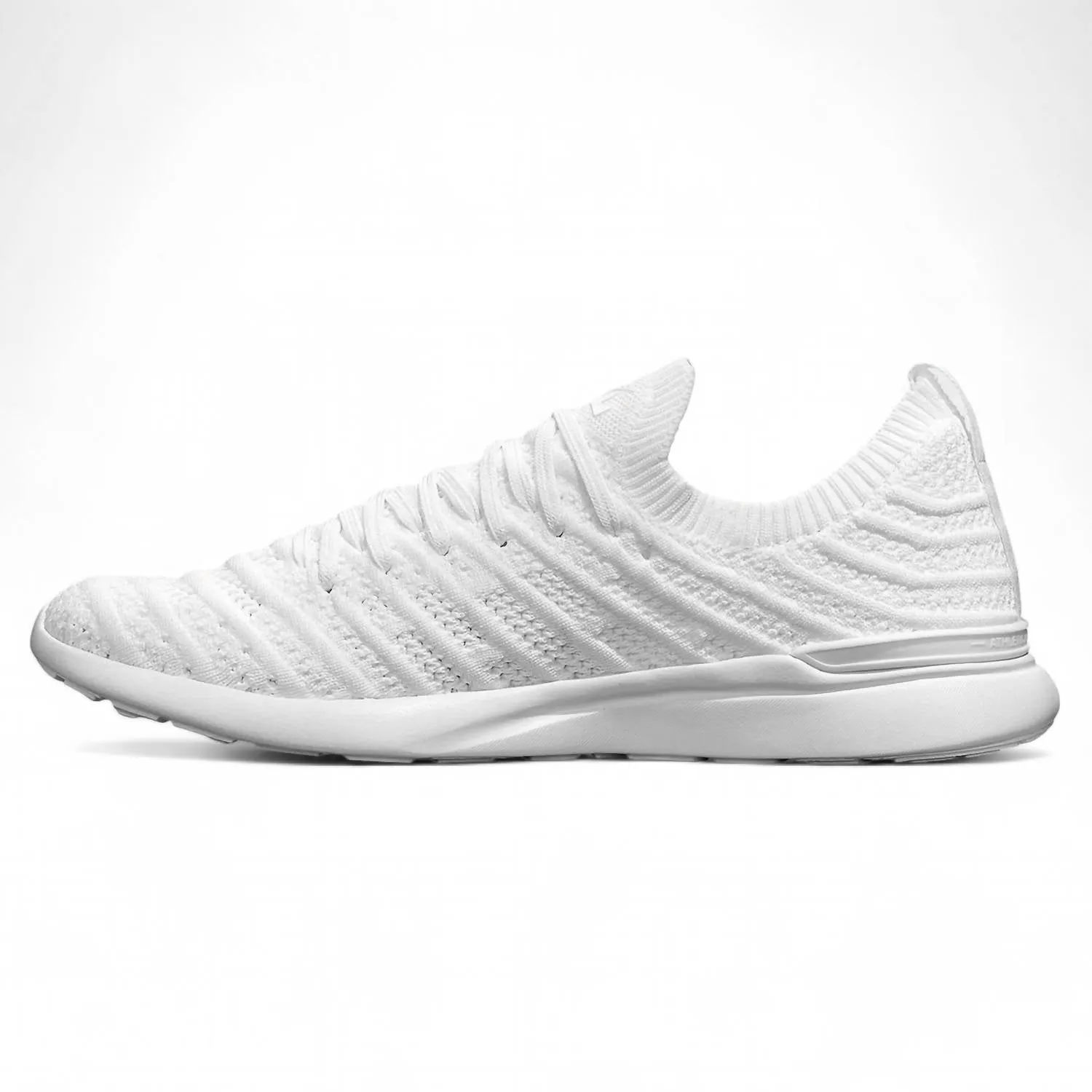 Women's Techloom Wave Sneaker In White/white