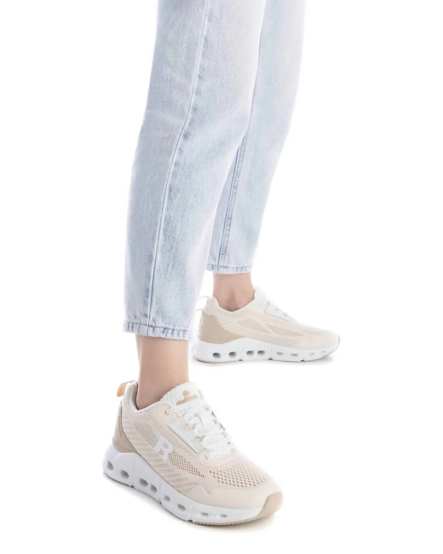 Women's Trainer Sneakers In Beige