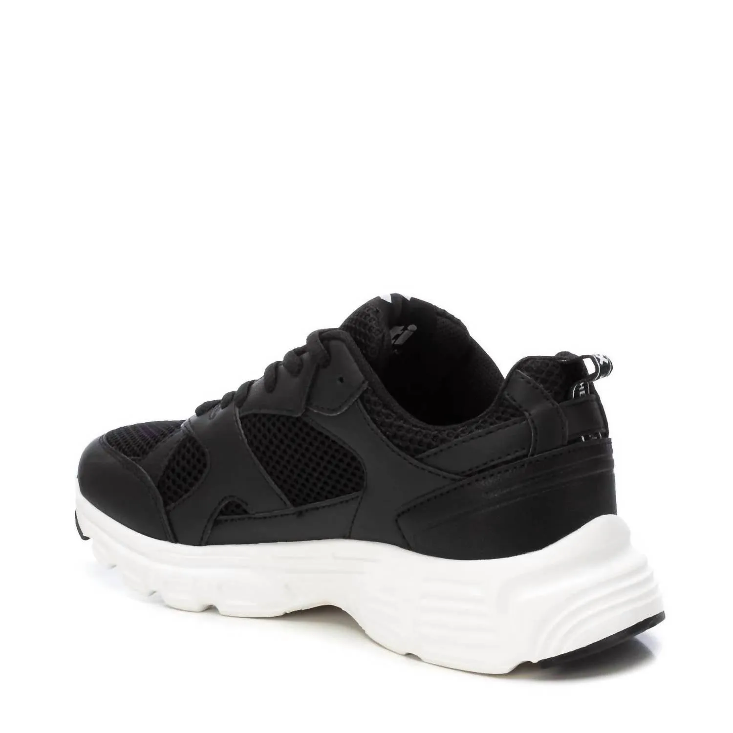 Women's Trainer Sneakers In Black