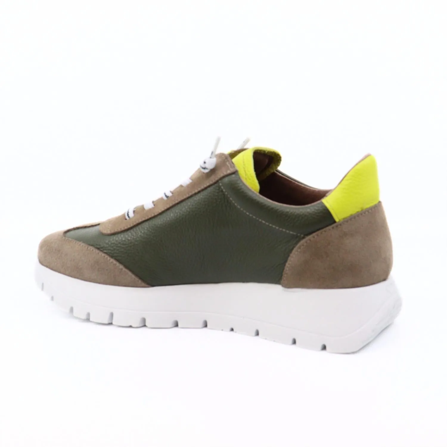 Women's Trend Cyber Sneakers In Taupe