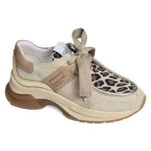 Women's Turbo Sneaker In Taupe