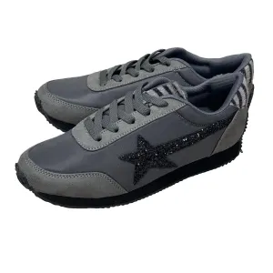 Women's Vintage Sneaker In Grey